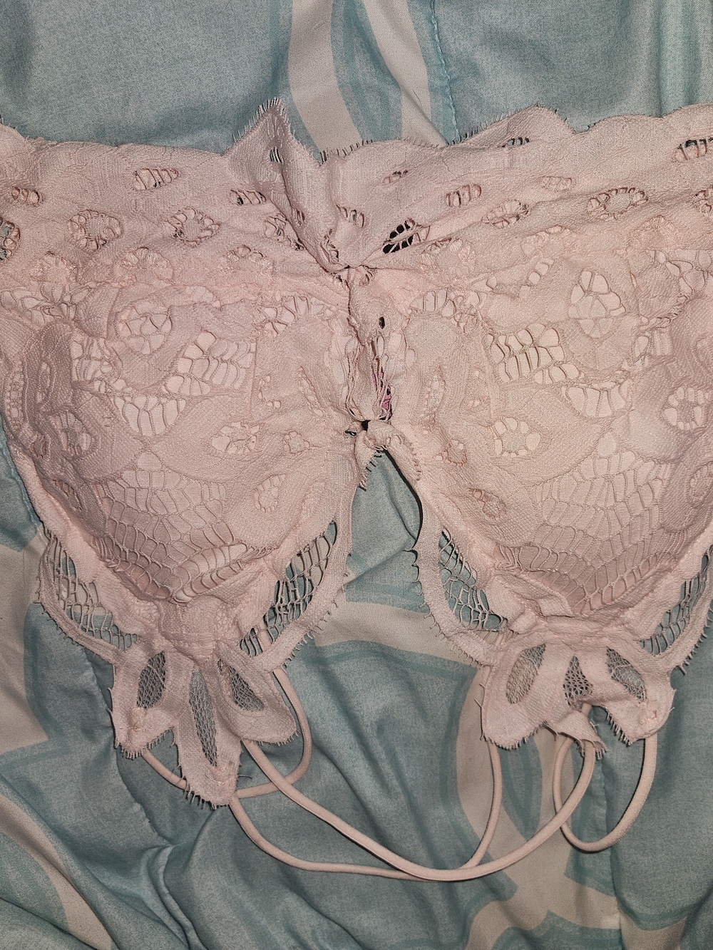 Women's Lace Strapless Bra - Soft Pink